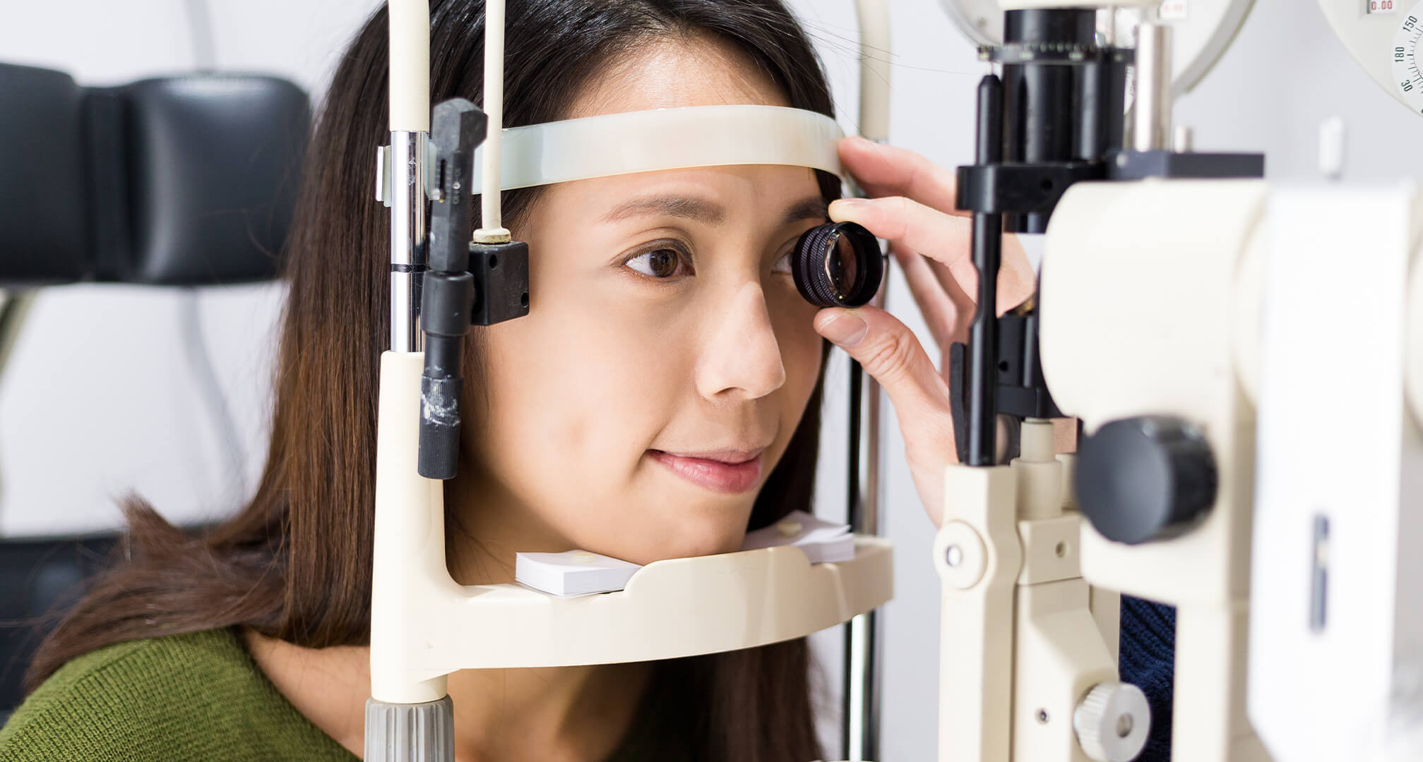 Eye pressure tonometry test
